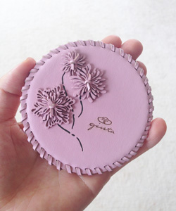 ginta_athalie_mirror