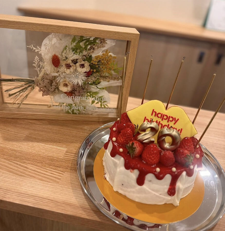 20周年記念ケーキ