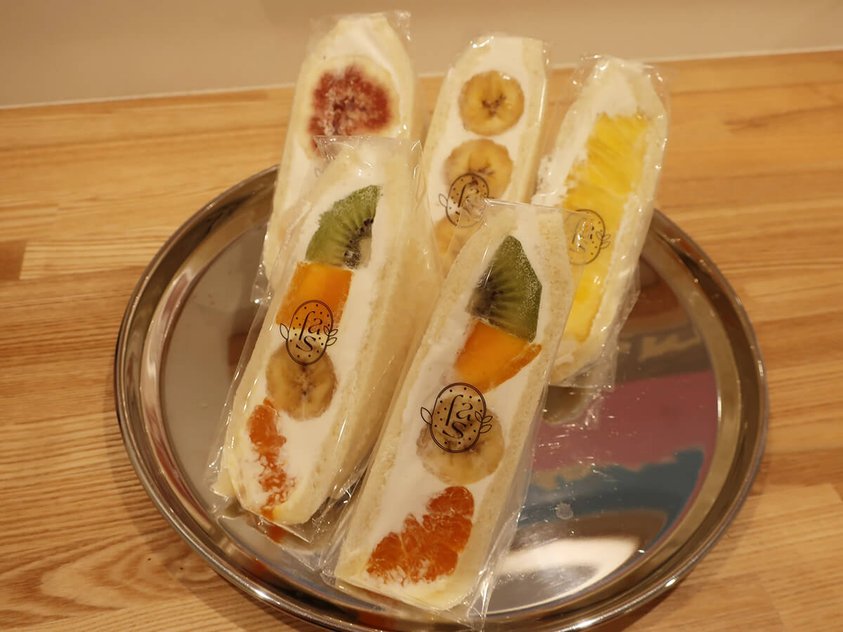 フルーツサンド